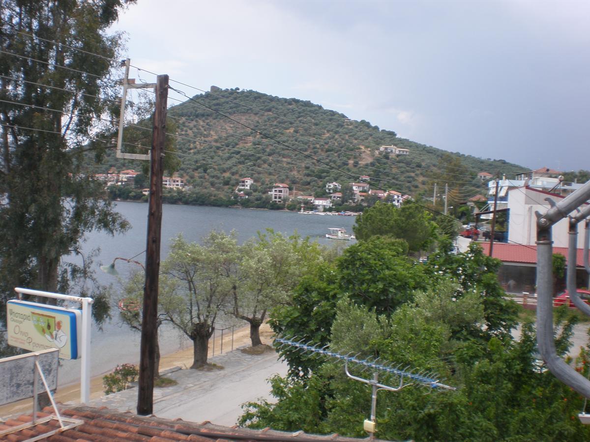 Salonikios Apartment Pteleos Bagian luar foto